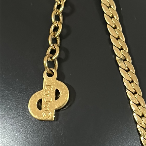 Dior octagon necklace in anemon’e - Picture 2 of 3